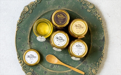 生はちみつをダイレクトに　MY HONEY